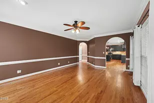 207 Cherry Laurel Dr, Clayton, NC 27527 - Photo 9