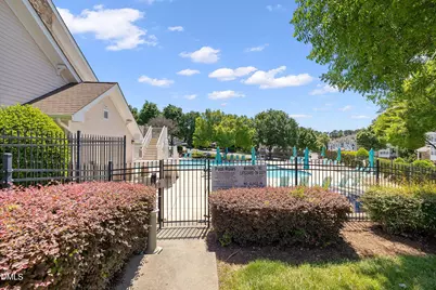 5911 Longeria, Raleigh, NC 27612 - Photo 51