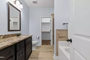 18 Heathgreen Dr, Clayton, NC 27527 - Photo 29