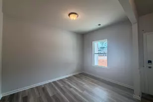 304 Allegheny Dr, Sanford, NC 27330 - Photo 5