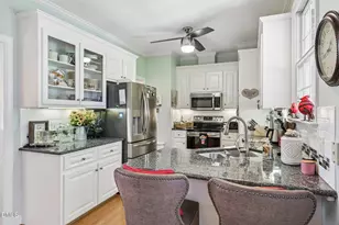 638 E Lakota Dr, Fuquay Varina, NC 27526 - Photo 9