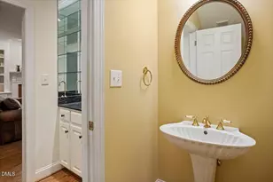 102 Woodsage Way, Cary, NC 27518 - Photo 27