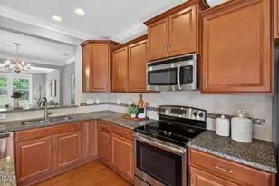 1428 Providence Green Ln, Apex, NC 27502 - Photo 5