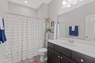 715 Lakemont Dr, Clayton, NC 27520 - Photo 11