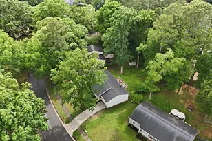 1806 Tarbert Dr, Cary, NC 27511 - Photo 23