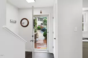 111 Weatherstone Dr, Chapel Hill, NC 27514 - Photo 5