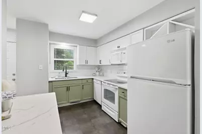 111 Weatherstone Drive #Unit B, Chapel Hill, NC 27514 - Photo 9
