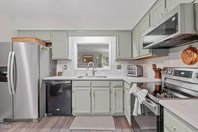 111 S McLean Court, Cary, NC 27513 - Photo 9