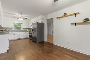 301 Edgewater Dr, Broadway, NC 27505 - Photo 5
