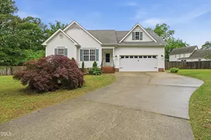1616 Wet Stone Dr, Fuquay Varina, NC 27526 - Photo 7