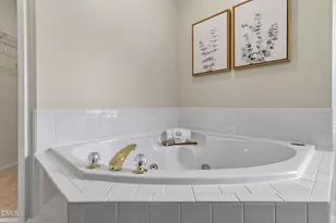 8104 Knebworth Ct, Raleigh, NC 27613 - Photo 31