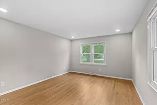 914 Edison Rd, Raleigh, NC 27610 - Photo 21