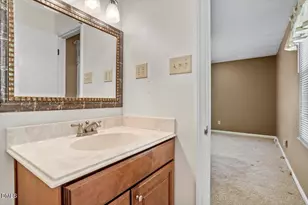1621 Stonehurst Rd, Raleigh, NC 27607 - Photo 27