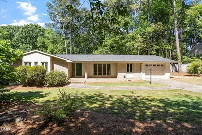 1621 Stonehurst Road, Raleigh, NC 27607 - Photo 1