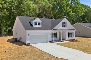 191 Nectar Ln, Bunnlevel, NC 28323 - Photo 3