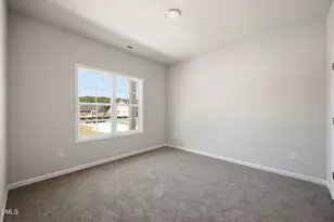 191 Nectar Ln, Bunnlevel, NC 28323 - Photo 5