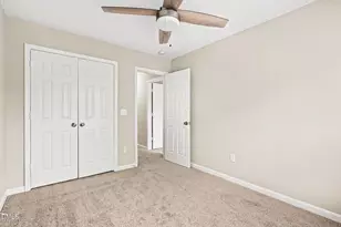 1800 Eagle Bch Ct, Raleigh, NC 27610 - Photo 23