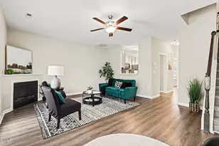 1800 Eagle Bch Ct, Raleigh, NC 27610 - Photo 9