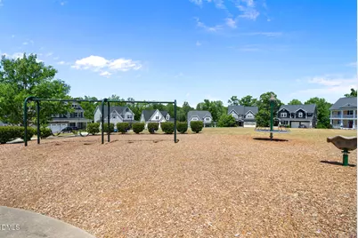 128 Pointe Park Circle, Holly Springs, NC 27540 - Photo 7