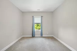 128 Pointe Park Cir, Holly Springs, NC 27540 - Photo 37