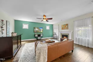 128 Pointe Park Cir, Holly Springs, NC 27540 - Photo 23