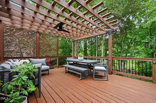 609 Palafox Dr, Chapel Hill, NC 27516 - Photo 27
