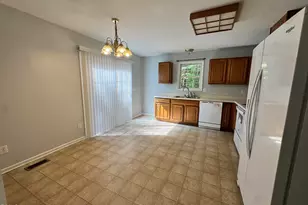 660 Shawnee Dr, Louisburg, NC 27549 - Photo 3