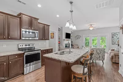 117 Hansen, Clayton, NC 27527 - Photo 7