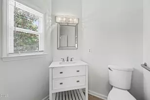 711 Wakehurst Dr, Cary, NC 27519 - Photo 35