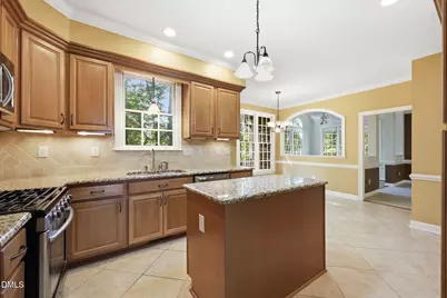 305 Parkknoll Lane, Cary, NC 27519 - Photo 21