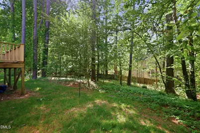 305 Parkknoll Lane, Cary, NC 27519 - Photo 47