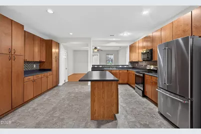 3018 Freeport Drive, Cary, NC 27519 - Photo 13