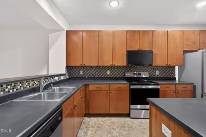 3018 Freeport Drive, Cary, NC 27519 - Photo 15