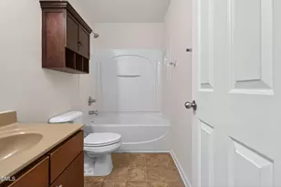 3018 Freeport Dr, Cary, NC 27519 - Photo 27