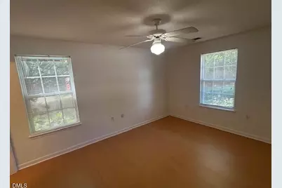 329 N Church Street, Clayton, NC 27520 - Photo 7