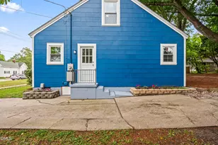 303 N Church St, Zebulon, NC 27597 - Photo 41