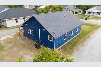 407 W D Street, Erwin, NC 28339 - Photo 7