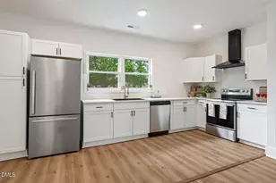 407 W D St, Erwin, NC 28339 - Photo 19