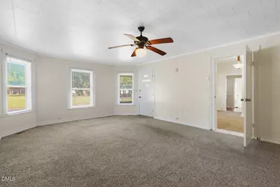 501 N Raiford Street, Selma, NC 27576 - Photo 5