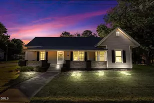 501 N Raiford St, Selma, NC 27576 - Photo 1