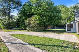 501 N Raiford St, Selma, NC 27576 - Photo 23