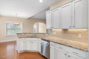 2108 Buck Corner Ln, Fuquay Varina, NC 27526 - Photo 3