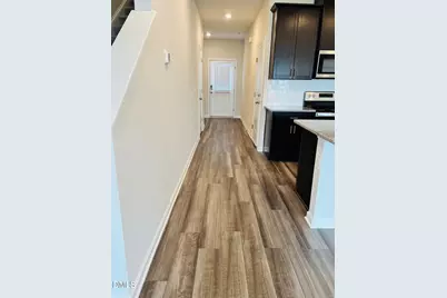 929 Field Ivy Drive, Fuquay-Varina, NC 27526 - Photo 5