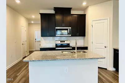 929 Field Ivy Drive, Fuquay-Varina, NC 27526 - Photo 7