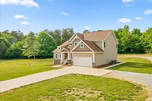 704 Haw River Hopedale Rd, Burlington, NC 27217 - Photo 3