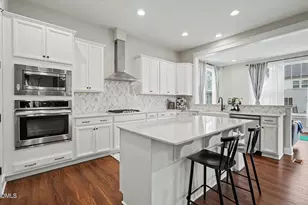 1105 Crested Jay Dr, Durham, NC 27707 - Photo 3