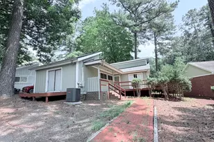 378 Kittery Ln, Sanford, NC 27332 - Photo 1