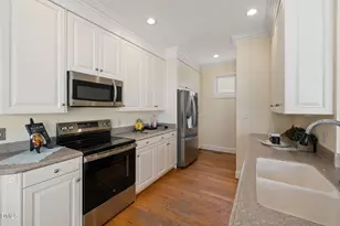 7816 Madison Park Ln, Raleigh, NC 27615 - Photo 11