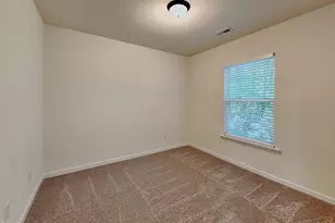 2809 Roundleaf Ct, Raleigh, NC 27604 - Photo 9