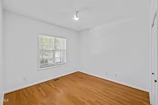100 Brush Stream Dr, Cary, NC 27511 - Photo 7